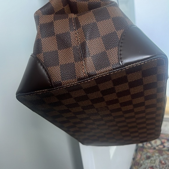 Louis Vuitton Hampstead MM - Picture 7 of 8